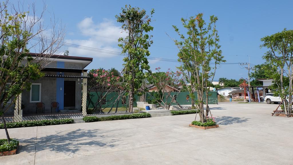 Lullaby Boutique Resort Thap Sakae Extérieur photo